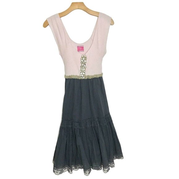 Free People Dresses & Skirts - Vintage Free People Dress Size 0 Pink Gray Lace